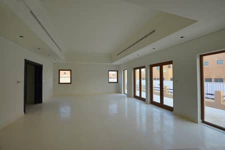 6 Bedroom Villa for Sale in Al Furjan, Dubai - Vacant Soon| well maintained | Motivated seller