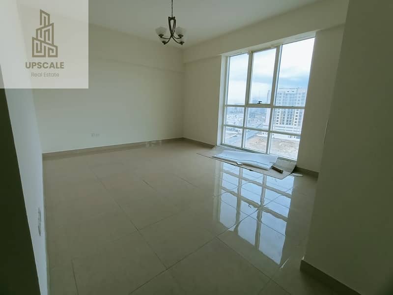 شقة في مجمع دبي ريزيدنس 1 غرفة 35000 درهم - 5637534