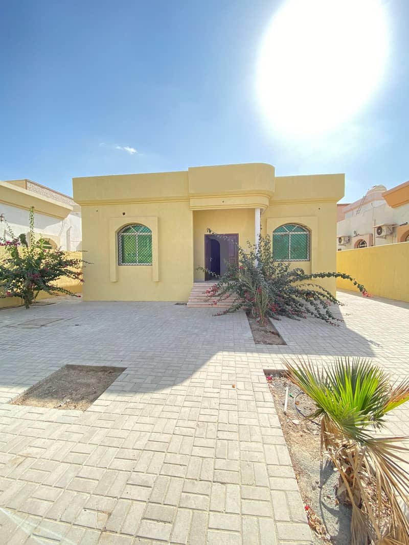 Ground floor villa for rent in Ajman, Al Rawda, the second piece of the asp
