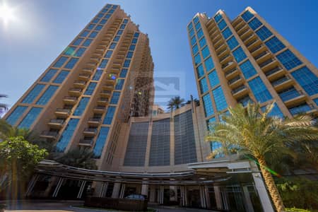 3 Bedroom Hotel Apartment for Rent in Downtown Dubai, Dubai - Standpoint Tower Fully Furnished (We accept monthly rent)