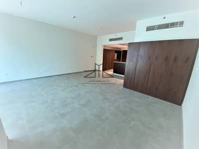 Studio for Rent in Al Raha Beach, Abu Dhabi - Spacious and Modern Studio |  Amazing Balcony!