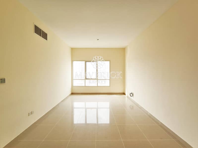 Spacious 2BHK | Free Parking+Pool | 6 Cheques