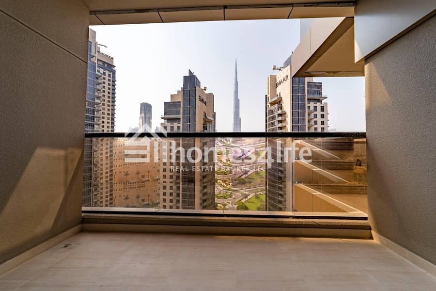 2 Stunning Burj khalifa View |Luxury Fully Furnished Apartments|