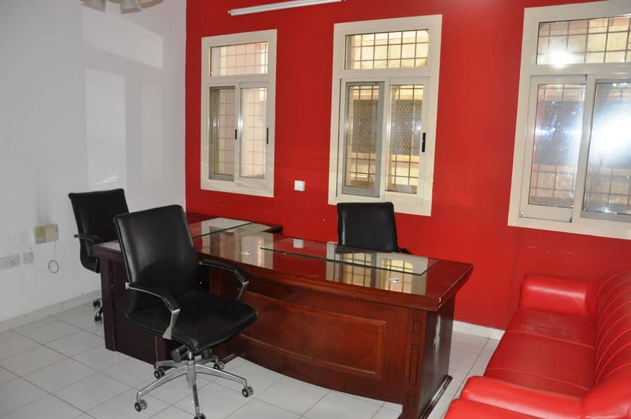 OFFICE  STUDIO FLAT IN AL RAS DHS 25000