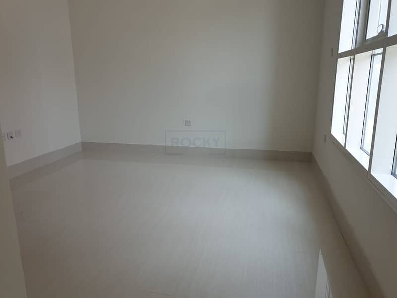 Stunning 2 B/R Apt with Parking Available Al Warqaa 1st