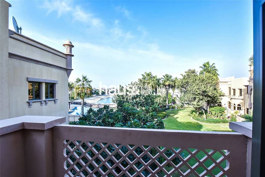 7 Exclusive | Vacant in March | Upgraded Sea View