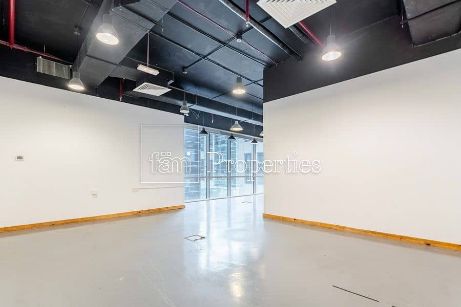 4 Fitted office with Glass Partitions