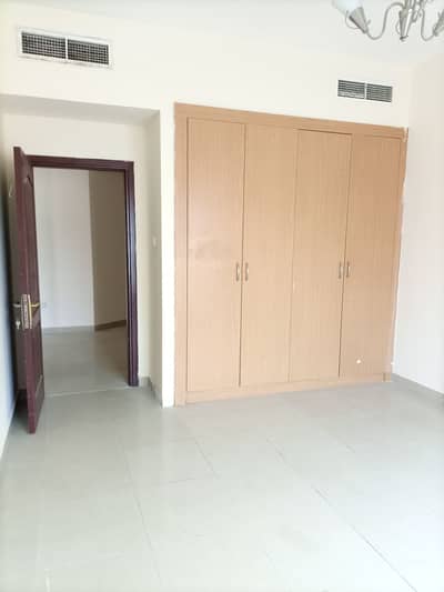 3 Bedroom Apartment for Rent in Al Nahda, Sharjah - Limited Offer 1 Month Free + Parking Free == 3BHK just in 39k with balcony + Masterroom + Maidroom Close to al nahda park Al nahda sharjha