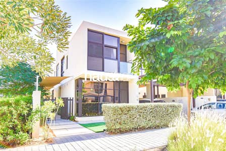 6 Bedroom Villa for Rent in DAMAC Hills, Dubai - Vacant Now | 6 Bedrooms | Park Facing | Single Row