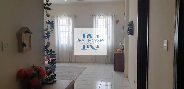 1 Bedroom Flat for Rent in International City, Dubai - Fully Upgraded 1 bedroom with Balcony in Italy Cluster