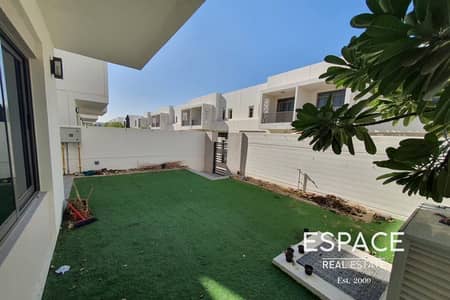 3 Bedroom Villa for Rent in Town Square, Dubai - Tyoe 2 TH - Close to Pool - Easy Access