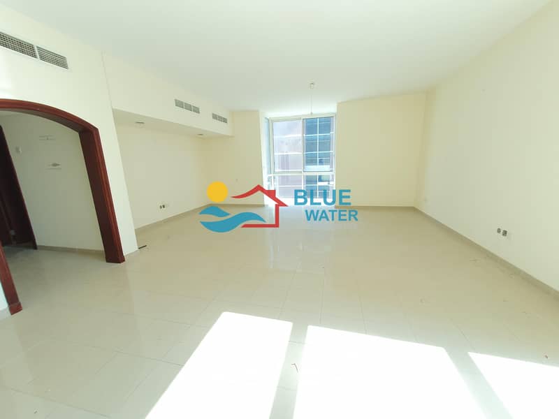 شقة في مزيد مول مدينة محمد بن زايد 3 غرف 95000 درهم - 5643556