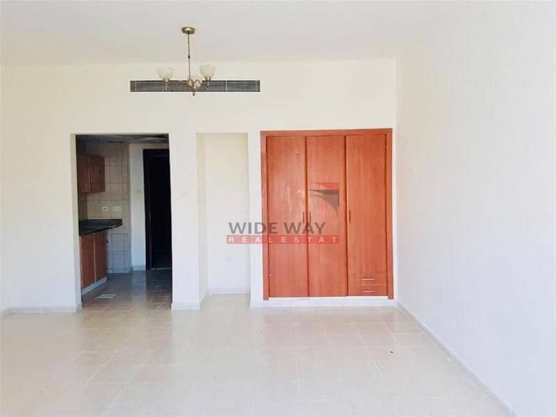 Rented at 21k | Balcony | Close to bus stop