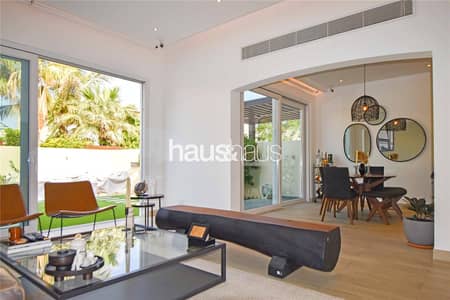 3 Bedroom Villa for Sale in The Lakes, Dubai - STUNNING UPGRADE | Type C | Modern