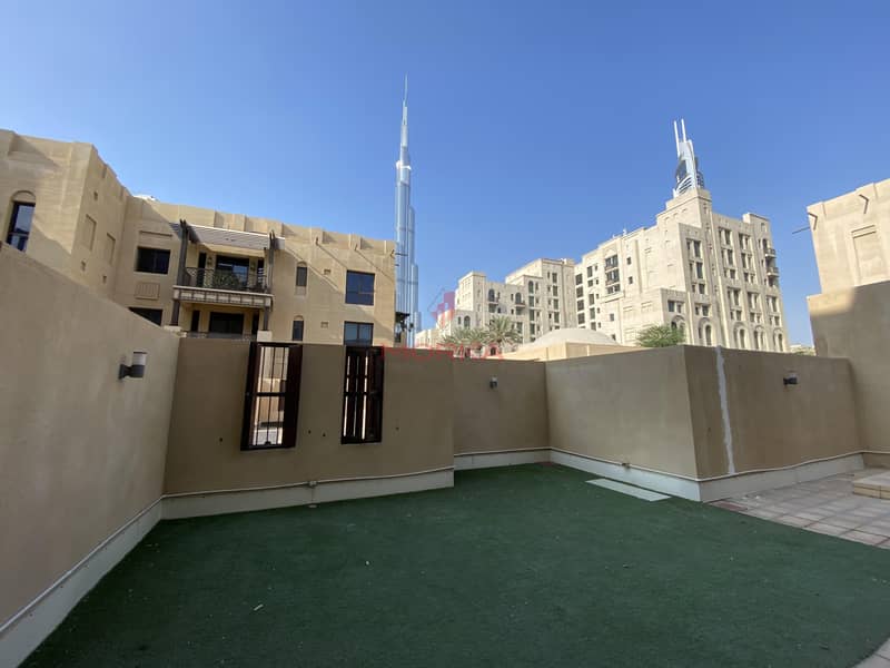 Large Private Terrace| 2BR | Chiller free