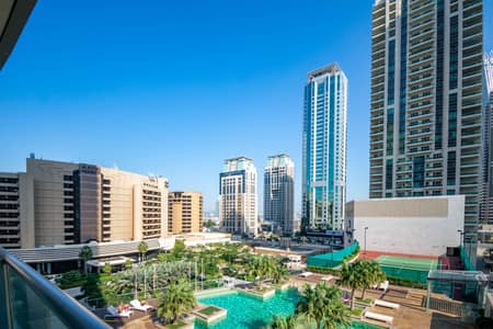 1 Bedroom Apartment for Rent in Dubai Marina, Dubai - Stylish and Sleek 1 Bed + Study near the JBR beach