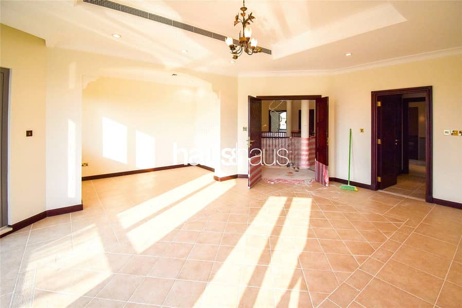 4 Best Priced Villa| Vacant| Mid Number| Marina View