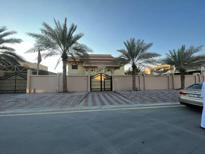 5 Bedroom Villa for Rent in Musherief, Ajman - Villa for rent in Mushairef Ajman
 -
 The vi