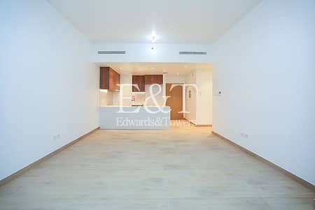 2 Bedroom Flat for Rent in Jumeirah, Dubai - Sea View|Ready to Move In|Direct Access to Beach