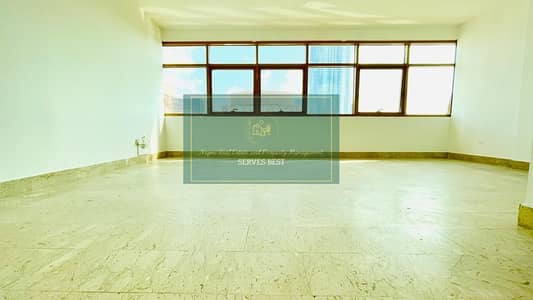 3 Bedroom Flat for Rent in Corniche Area, Abu Dhabi - Ample 3 Bed Room in Superb Location  &  Sea & City View