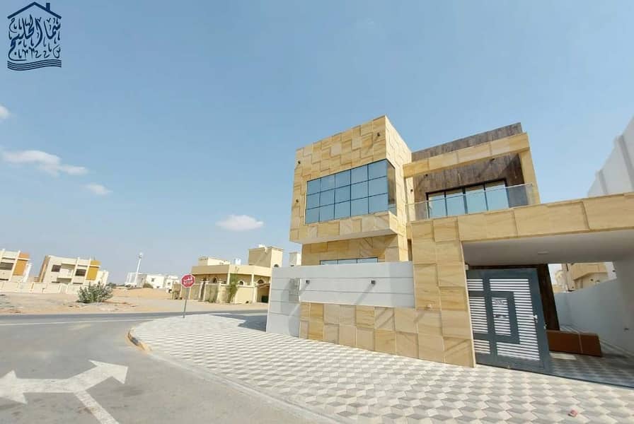 villa for rent in Al yasmeen ajman. . .