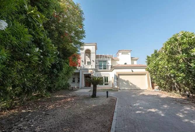 Vacant 4 Bedrooms + Maid\'s Villa With Skyline View Vacant 4 Bedrooms + Maid\'s Villa With Skyline View