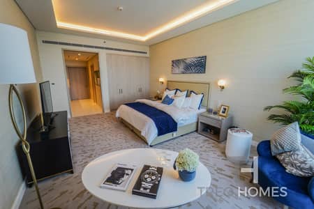 Studio for Sale in Palm Jumeirah, Dubai - High Floor | Furnished | Stunning Views