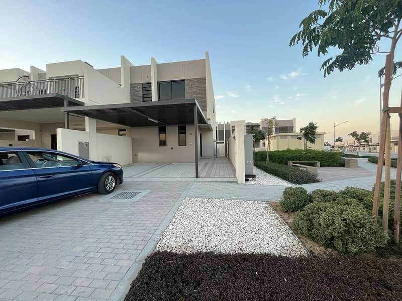 3 Bedroom EE Townhouse Available For Sale In DAMAC Hills 2 (Zinnia Cluster)