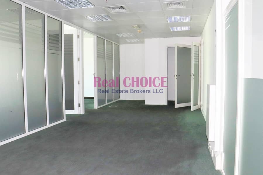 Huge Office Space on High Floor | Quick Access to Metro Station