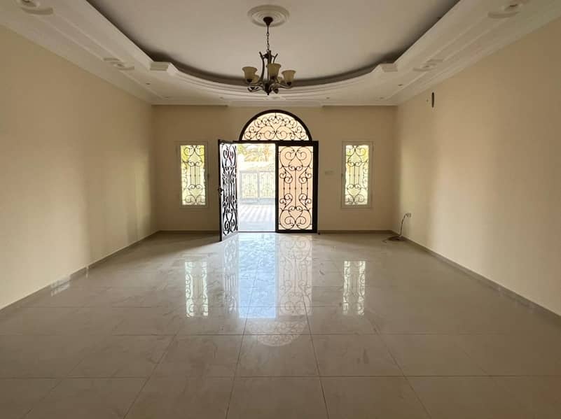 Luxurious 3BR With Maid's Room All Master BR In Just 90k Al Khezamia, Shj