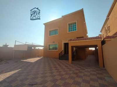 5 Bedroom Villa for Rent in Al Rawda, Ajman - A Good design Villa for rent in Al Rawda 1  Ajman.  close to Tar Street, very excellent location. .