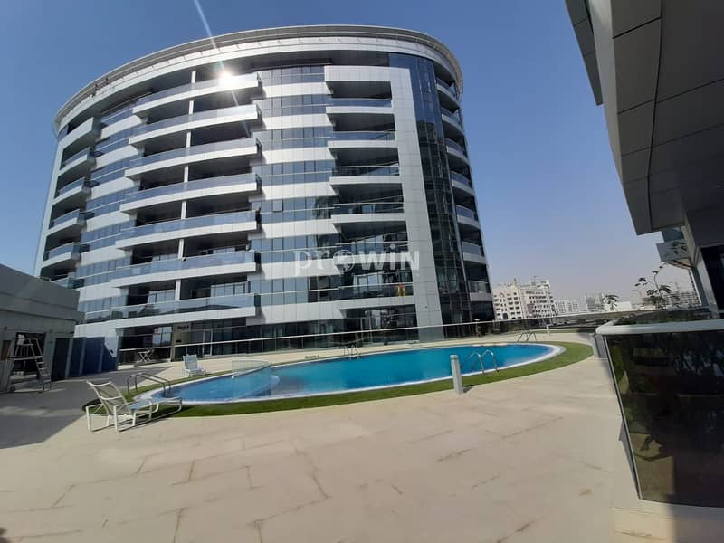 PANORAMIC VIEW|NO COMMISION|1 MONTH FREE|POOL|GYM
