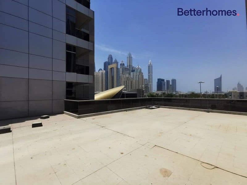 Unique|Largest 1 bed in JLT|Green Lakes S3