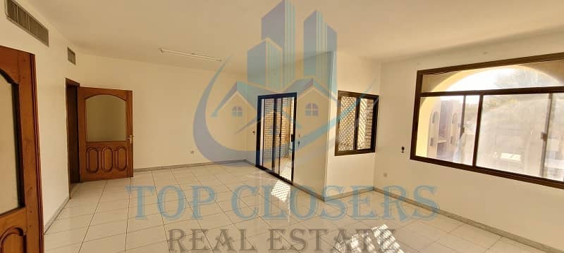 Квартира в Аль Джахили, 3 cпальни, 40000 AED - 5624766