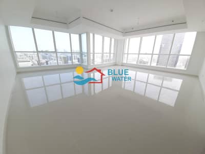 3 Bedroom Apartment for Rent in Hamdan Street, Abu Dhabi - Huge 3 M/BR With 2 Parking Pool Gym.
