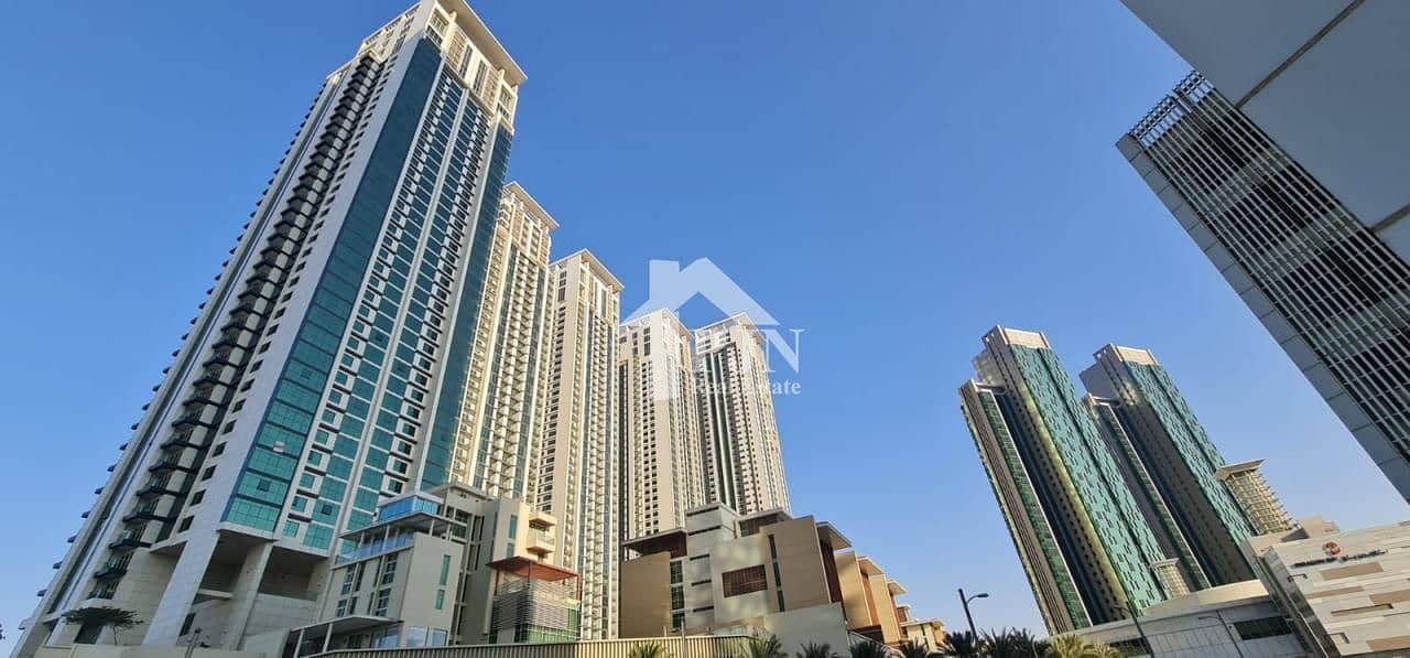8 Stunning Apartment | With Balcony / Good price