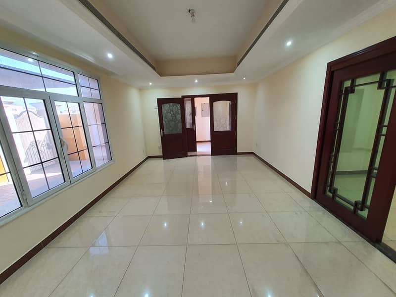 Attractive Villa 4 Bed Room Hall For Rent in Mohammed Bin Zayed City With Covered Parking