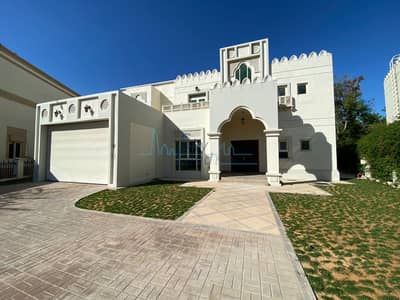 4 Bedroom Villa for Rent in Jumeirah Islands, Dubai - Upgraded | Stunning Lake Views|Garden|Private Pool