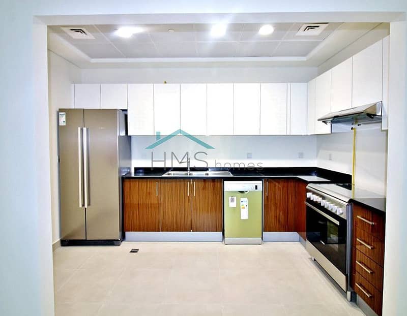 3 2BHK | Fitted Kitchen | Chiller Free