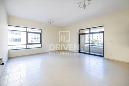 2 Bedroom Flat for Sale in The Greens, Dubai - Genuine Seller | Spacious Layout and Cozy