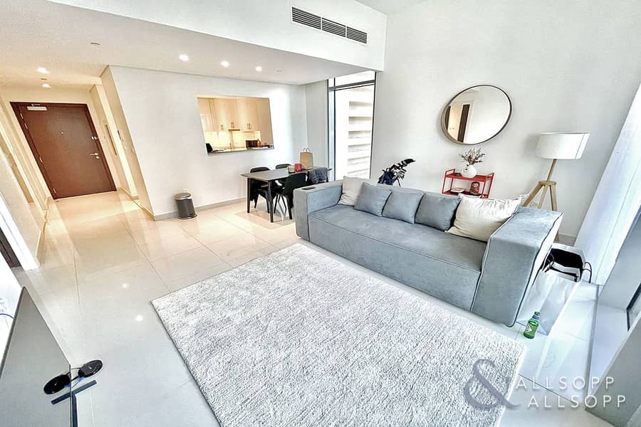Modern Finish | 1 Bed | Rented - Oct 22