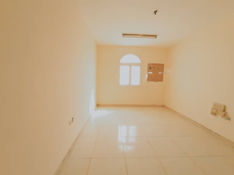 Excellent studio Apartment Just 8k Muwaileh Near  school Zone Muwaileh