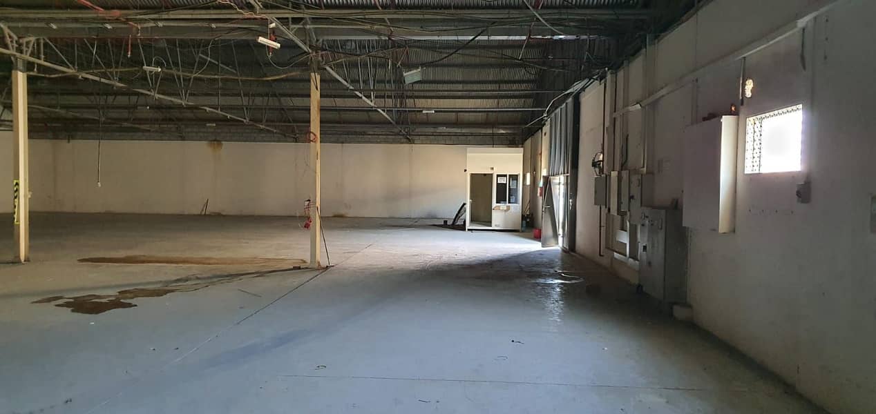 13000sqft Warehouse with small office, toilet, parking