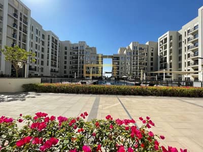 Direct Access To Pool | Amazing  Layout | Vacant