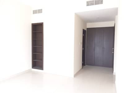 فلیٹ 2 غرفة نوم للبيع في مويلح، الشارقة - شقة في الزاهية مويلح 2 غرف 950001 درهم - 5640933
