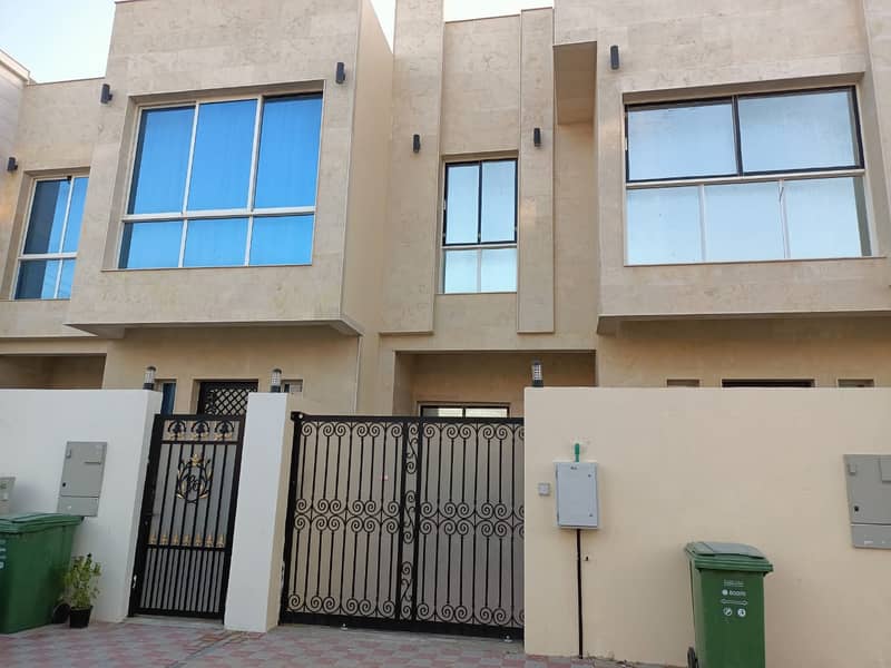 Villa for rent in the Jasmine area, Ajman, with air conditioners, 60 thousand electricity citizens