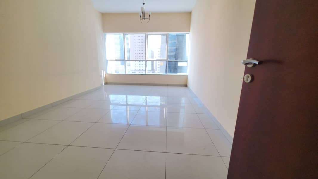 hot offer Specious 2BHK with one month free very nice layout with balcony just in 29k