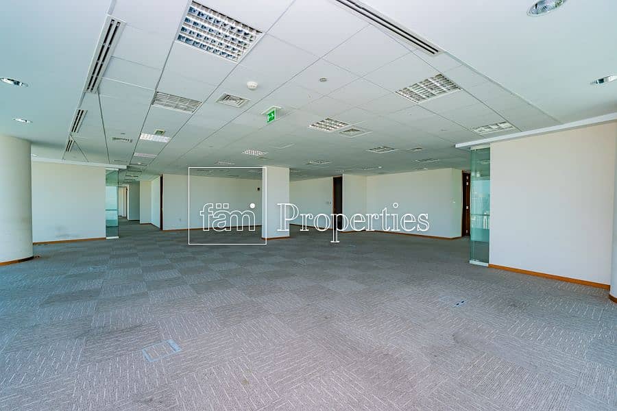 63 Fitted with Offices and Meeting Rooms