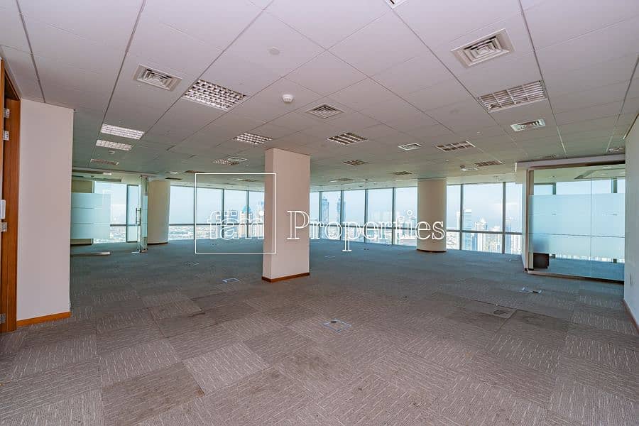69 Fitted with Offices and Meeting Rooms