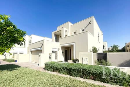 4 Bedroom Villa for Sale in Arabian Ranches 2, Dubai - 4BD I 3.5BA I Upgraded I Excellent Location